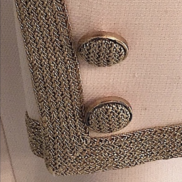 LOOKING FOR THESE VINTAGE BUTTONS OR COVER. Please let me know if you find them - Picture 2 of 2